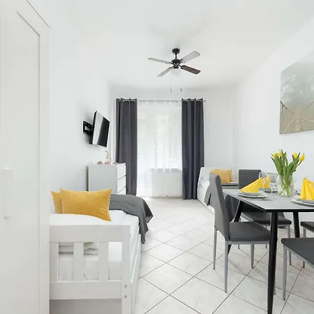 Apartment Comfortable For 3 People With Parking In Kolobrzeg By Renters *